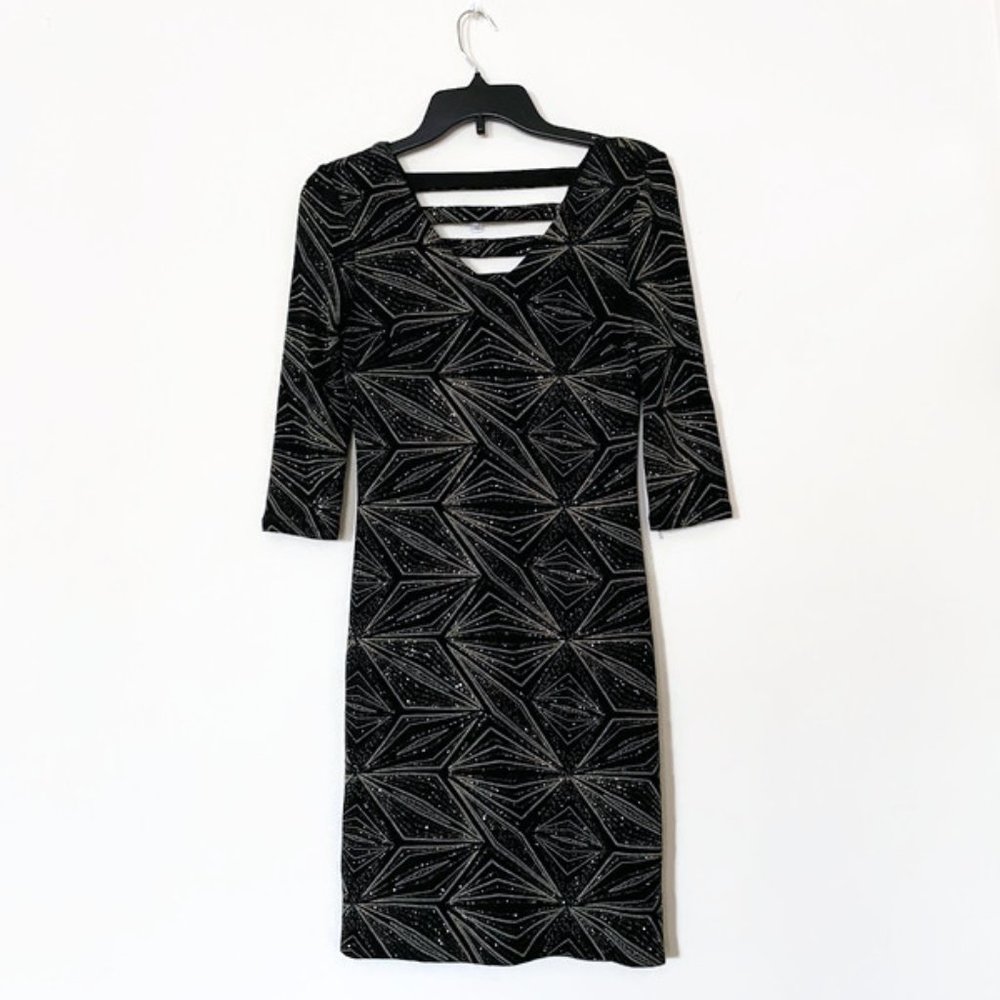 Black and gold bodycon dress